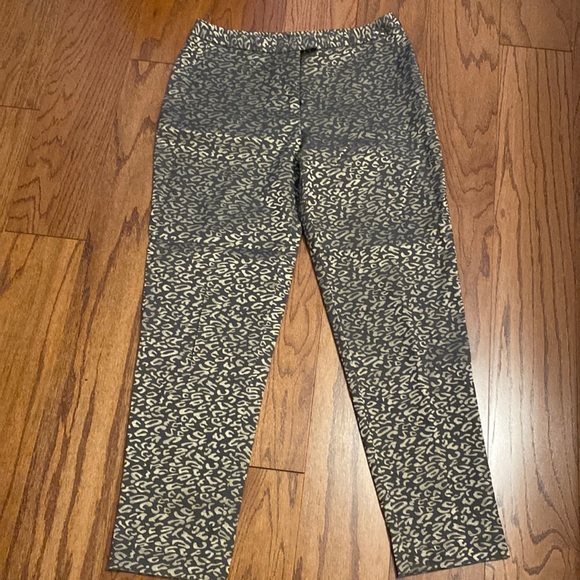 Cato black & gold straight cut pants. Size 8 - Picture 1 of 13